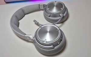 من نمی توانم کمک کنم اما به Corsair Virtuoso Max بین بررسی های هدست بازی بازگردم ، و اکنون آن را به پایین ترین قیمت خود بازگرداند