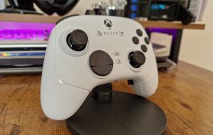 این کنترلر Xbox Wired بیش از SCUF به گیم پلی FPS من کمک کرد و این یک معامله با قیمت 69.99 دلار است